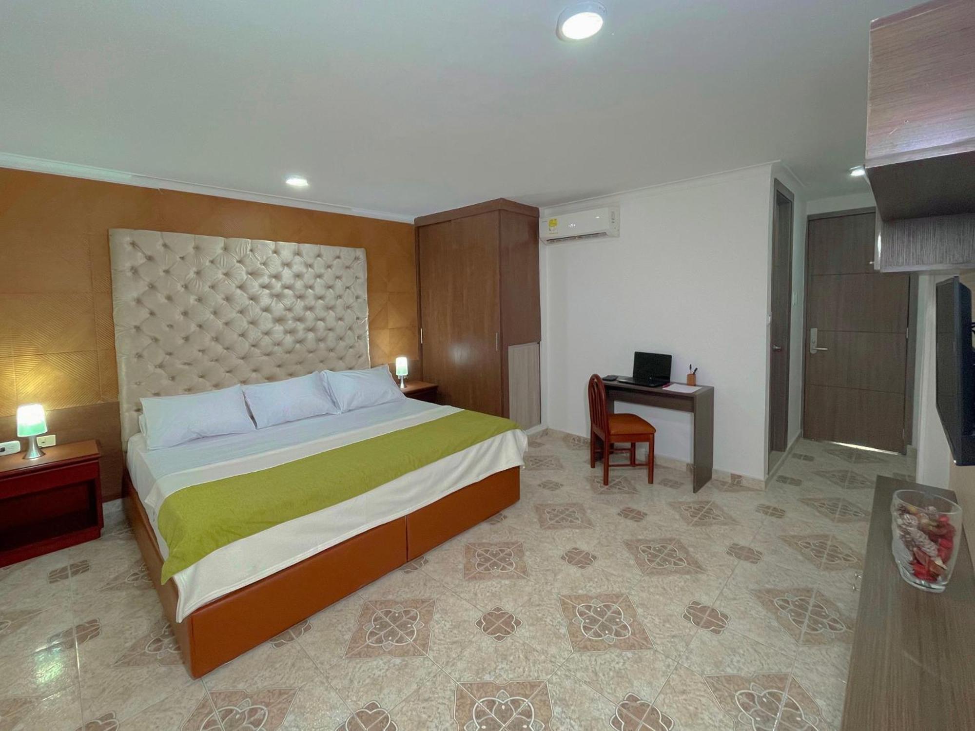 Hotel Prado 72 Inn 바랑키야 외부 사진